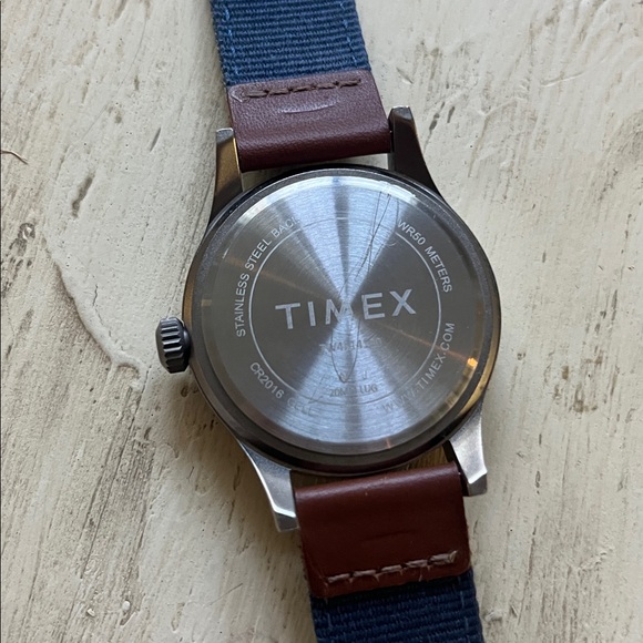 Timex Watch with Navy Strap and Leather Accents - Picture 4 of 4
